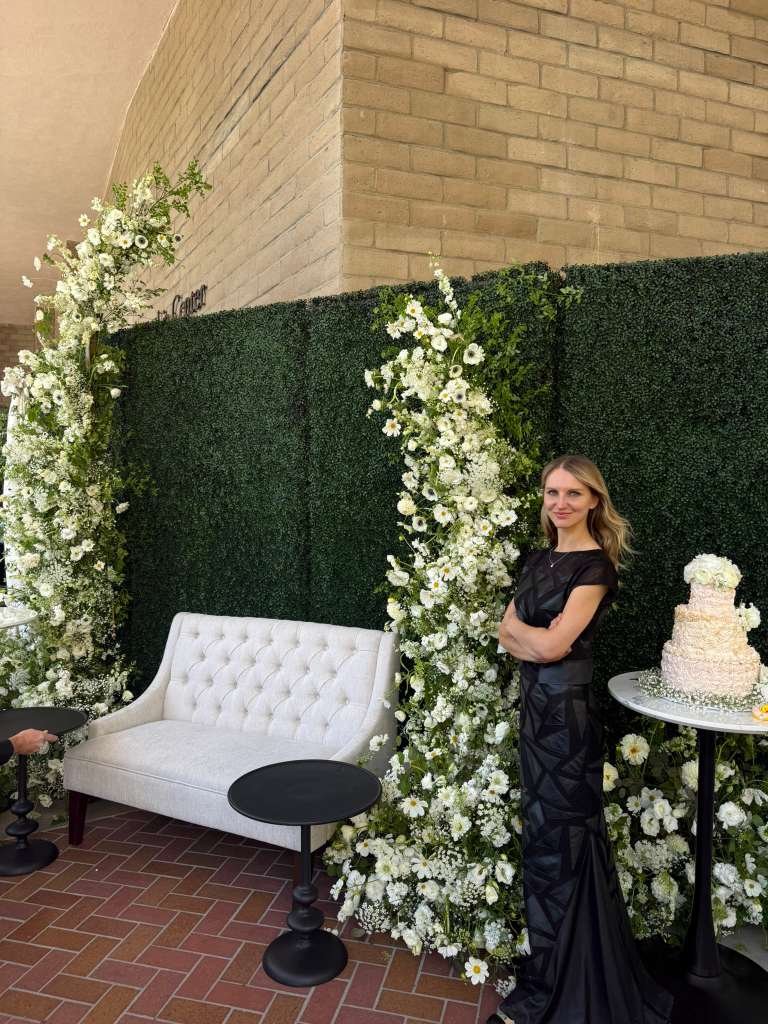 Live violin at a wedding or event (10)