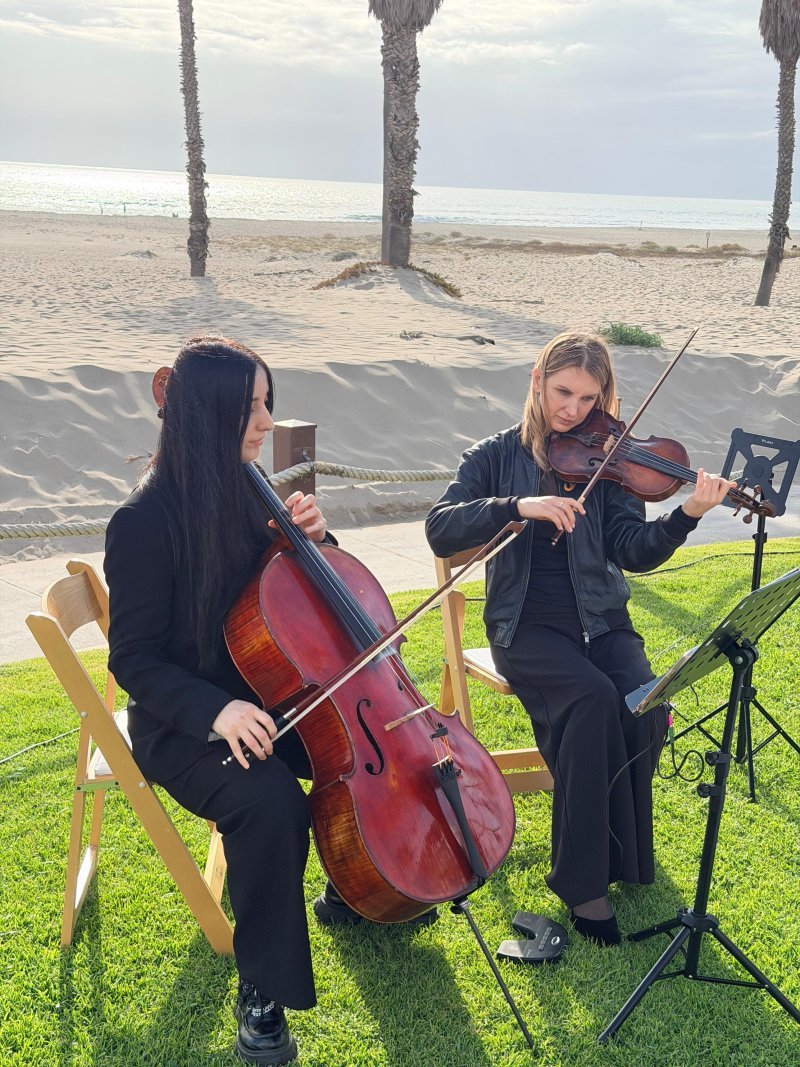 Mila performing with the ensemble (34)